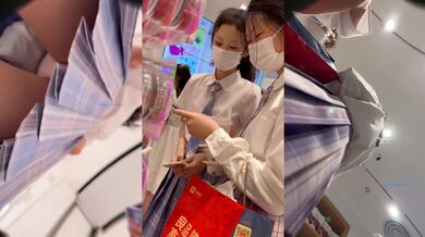 商城抄底Jk学生妹 三闺蜜说说笑笑都被抄了 白丝长袜 小熊卡通内内超可爱